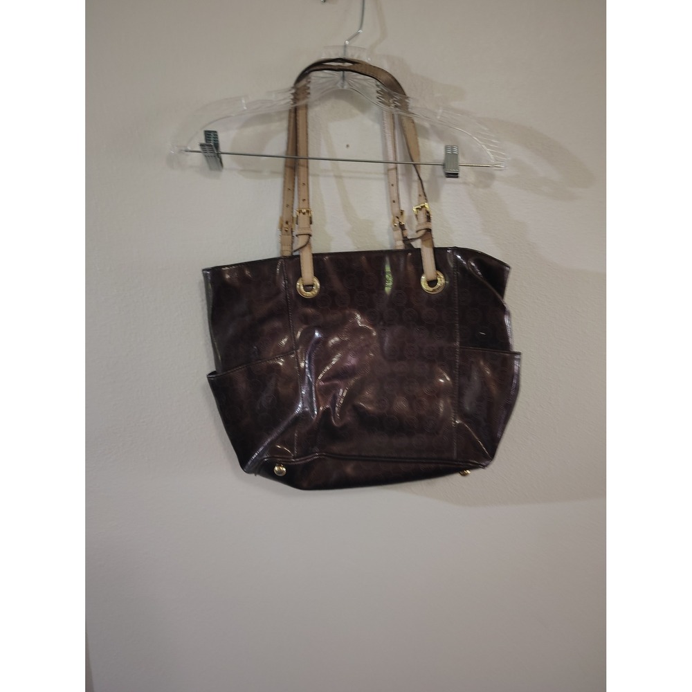 Michael Kors Jet Set Plum Patent Monogram Logo Tote Bag Burgundy Gold Hardware - Picture 2 of 5